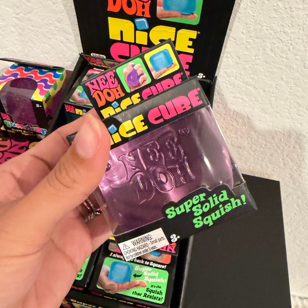 NeeDoh Super Solid Squish Ice Cube - Purple